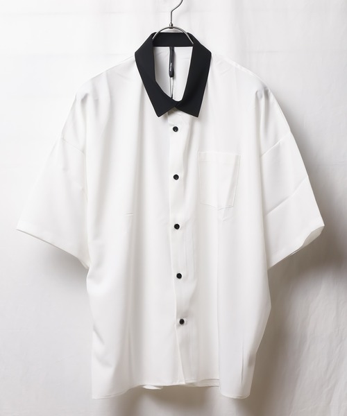 ARCHIVER(アーカイバ)の「【Ir】ポリストレッチクレリックシャツSS(シャツ/ブラウス・レディース・ホワイト/チャコールグレー/グリーン/グレイッシュベージュ/サックスブルー・LARGE/X-LARGE/MEDIUM)」の2枚目の写真
