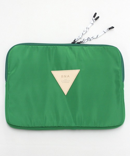 RNA（アールエヌエー）の「E4844 Ｗ　ＺＩＰスリーブケース（クラッチバッグ・レディース・ホワイト/ブラック/グリーン・FREE）」の22枚目の写真