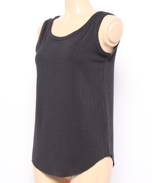 NICOLE white（ニコルホワイト）の「ランダムリブ 無地タンクトップ（タンクトップ・レディース・ライトグレー/チャコールグレー/グリーン/オフホワイト・FREE）」の5枚目の写真