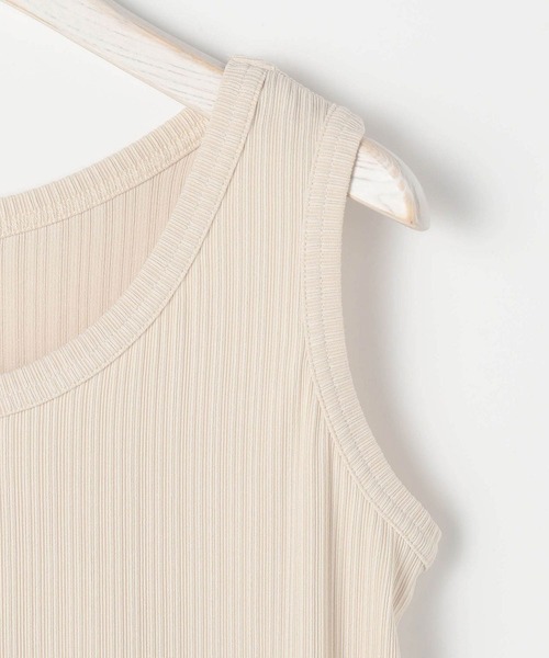 NICOLE white（ニコルホワイト）の「ランダムリブ 無地タンクトップ（タンクトップ・レディース・ライトグレー/チャコールグレー/グリーン/オフホワイト・FREE）」の13枚目の写真