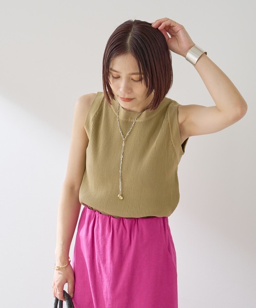 Omekashi（オメカシ）の「リブニットタンクトップ（タンクトップ・レディース・ブラック/ベージュ/オフホワイト・FREE）」の3枚目の写真