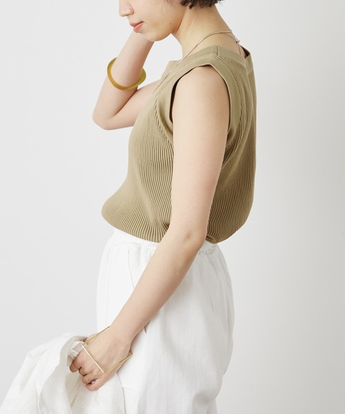 Omekashi（オメカシ）の「リブニットタンクトップ（タンクトップ・レディース・ブラック/ベージュ/オフホワイト・FREE）」の7枚目の写真