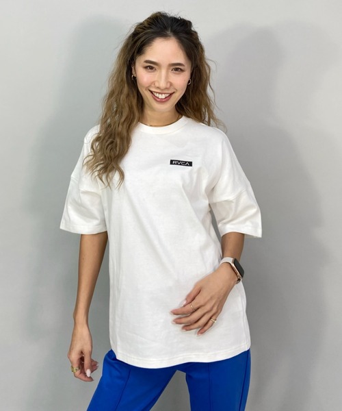 RVCA（ルーカ）の「RVCA/ルーカ  ビッグシルエット  バックプリントロゴTシャツ   BC043-236（Tシャツ/カットソー・レディース・ホワイト/ブラウン/ブラック/ブルー・L/M/S）」の9枚目の写真