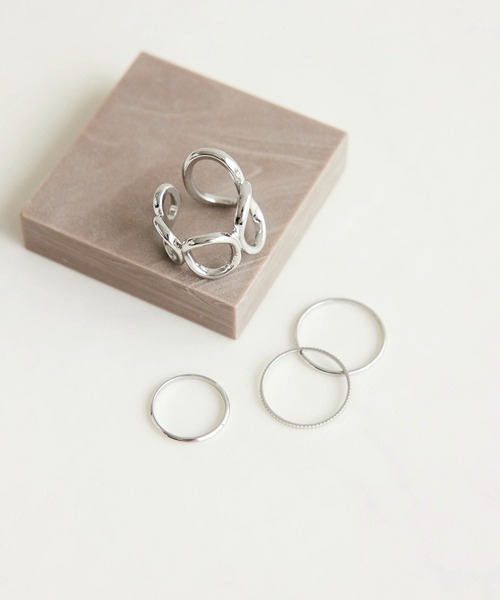ROPE' PICNIC（ロペピクニック）の「デザインリング4本セット（リング・レディース・シルバー/ゴールド/シルバー系その他/ゴールド系その他・FREE）」の3枚目の写真