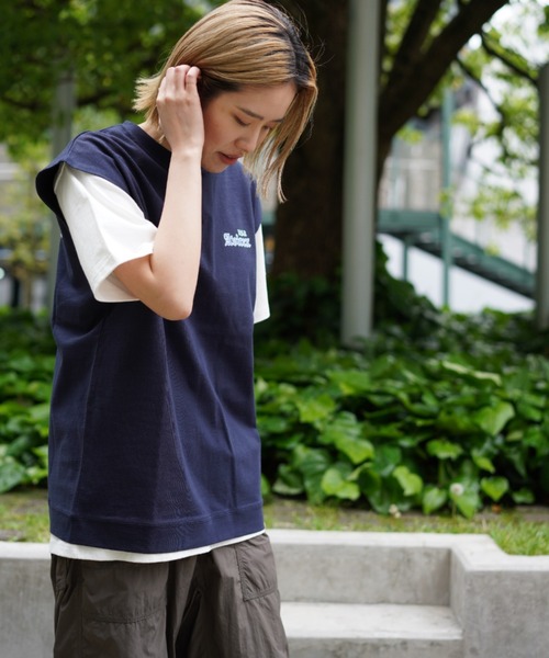 AVIREX(アヴィレックス)の「【WEB&DEPOT限定】COLLGE LOGO TANKTOP/ カレッジロゴタンクトップ(タンクトップ・レディース・ネイビー/グリーン/オートミール・FREE)」の5枚目の写真