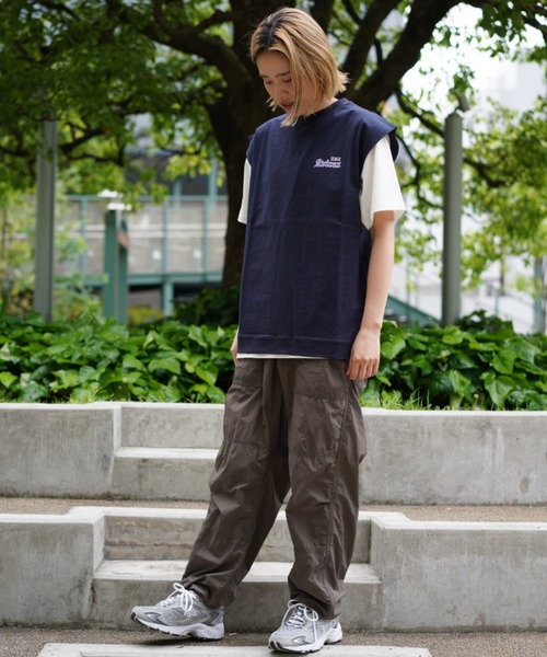 AVIREX(アヴィレックス)の「【WEB&DEPOT限定】COLLGE LOGO TANKTOP/ カレッジロゴタンクトップ(タンクトップ・レディース・ネイビー/グリーン/オートミール・FREE)」の10枚目の写真