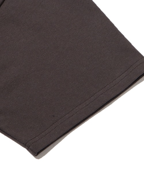 UGG（アグ）の「UGG@mos フロスト加工 ロゴTシャツ（Tシャツ/カットソー・レディース・ダークグレー/ホワイト/グリーン・XL/M/L）」の7枚目の写真