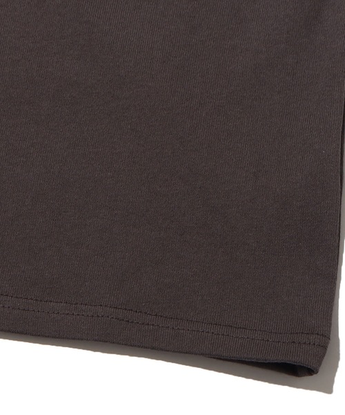 UGG（アグ）の「UGG@mos フロスト加工 ロゴTシャツ（Tシャツ/カットソー・レディース・ダークグレー/ホワイト/グリーン・XL/M/L）」の8枚目の写真