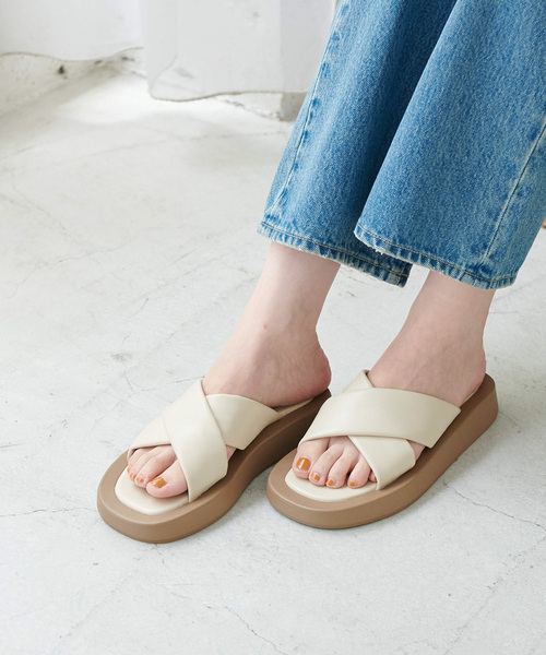 ROPE' PICNIC(ロペピクニック)の「プラットフォームパデットサンダル(サンダル・レディース・ブラック/キナリ・22.5cm/23.5cm/24.5cm)」の12枚目の写真