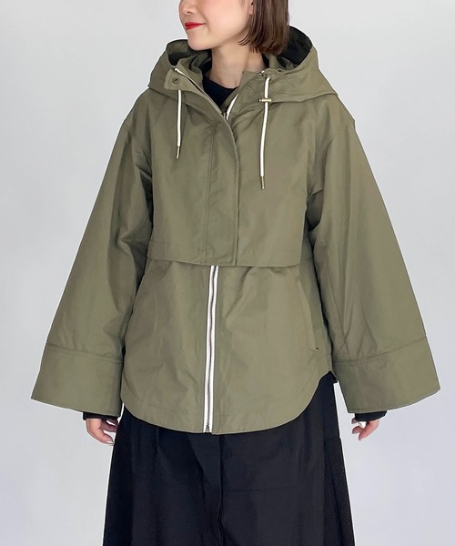 LUGIVA（ルギヴァ）の「グログランフード付きジャケット（マウンテンパーカー・レディース・ブラック/カーキ/ブラウン・M）」の11枚目の写真