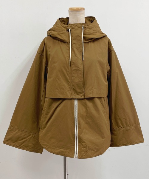 LUGIVA（ルギヴァ）の「グログランフード付きジャケット（マウンテンパーカー・レディース・ブラック/カーキ/ブラウン・M）」の17枚目の写真