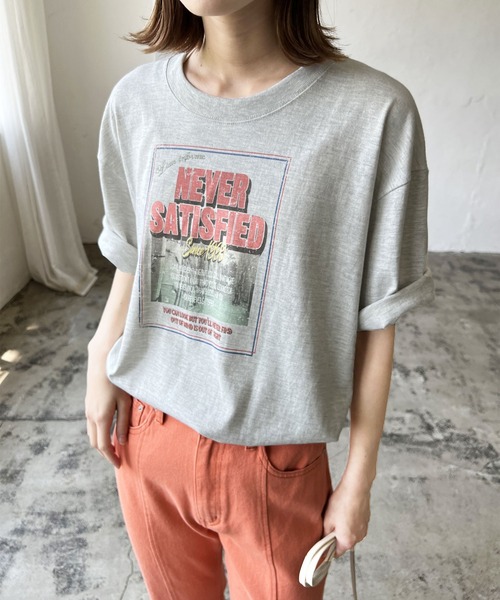 LIAN（リアン）の「ヴィンテージプリントTシャツ（Tシャツ/カットソー・レディース・オフホワイト/ピンク/オートミール/スミクロ/ライトベージュ/ベージュ・FREE）」の17枚目の写真