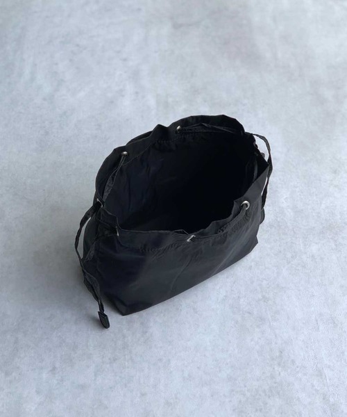 ASH（アッシュ）の「【FANNY】ファーハンドバッグ（ハンドバッグ・レディース・ブラウン・ONE SIZE）」の6枚目の写真