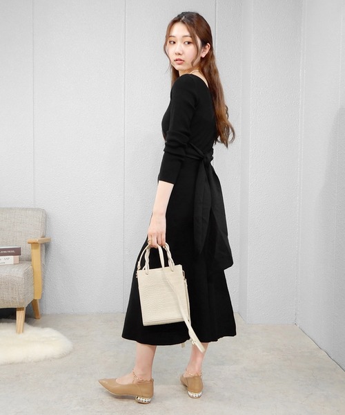 alala（アララ）の「パールヒールアンクレットパンプス（パンプス・レディース・ブルー系/ベージュ/ピンク系/ブラック・S/LL/L/M）」の7枚目の写真