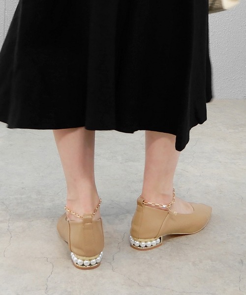 alala（アララ）の「パールヒールアンクレットパンプス（パンプス・レディース・ブルー系/ベージュ/ピンク系/ブラック・S/LL/L/M）」の9枚目の写真