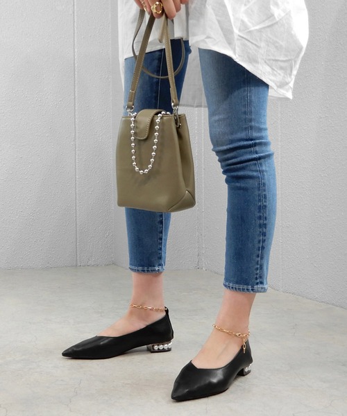 alala（アララ）の「パールヒールアンクレットパンプス（パンプス・レディース・ブルー系/ベージュ/ピンク系/ブラック・S/LL/L/M）」の15枚目の写真