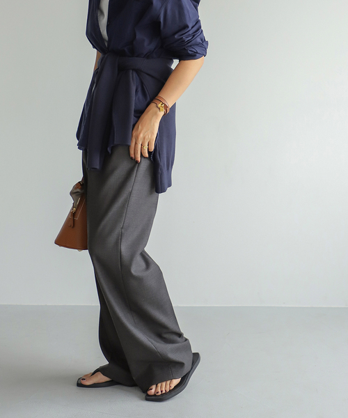 極美品★ドゥーズィエムクラス WOOL SERGE SAGGER パンツ 秋冬 Deuxieme Classe（ドゥーズィエムクラス）の「*WOOL SERGE タック