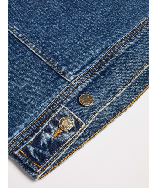 Guess（ゲス）の「GUESS Originals Oversized Denim Jacket（デニムジャケット・レディース・インディゴブルー・MEDIUM/X-SMALL/SMALL）」の11枚目の写真