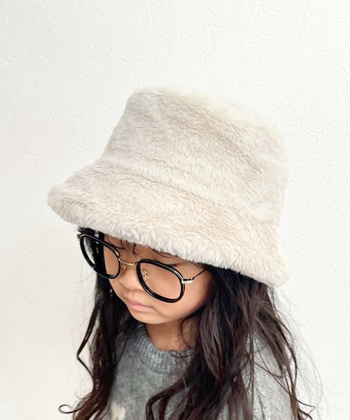 CIAOPANIC TYPY（チャオパニックティピー）の「【KIDS】フェイクファーバケットハット（ハット・キッズ・グレイッシュベージュ/ブラウン/ブラック/アイボリー・ONE SIZE）」の18枚目の写真