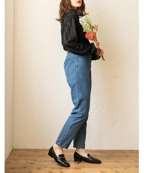 chocomee（チョコミー）の「taperd denim pants/テーパードデニムパンツ（デニムパンツ・レディース・ブラック/アイボリー/ブルー・FREE）」の12枚目の写真