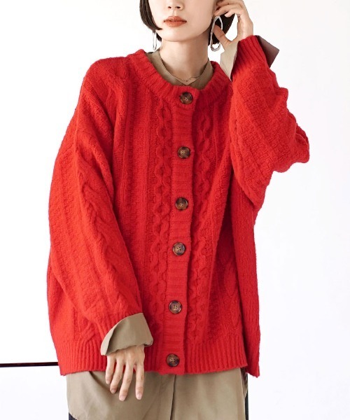 MIMIMEMETE(ミミメメット)の「ケーブル編み ニットカーディガン(カーディガン/ボレロ・レディース・レッド/ライトブルー/パープル/オフホワイト・フリー)」の4枚目の写真