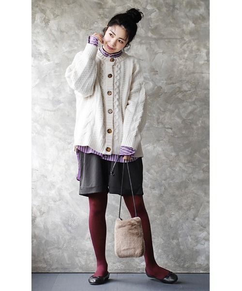 MIMIMEMETE(ミミメメット)の「ケーブル編み ニットカーディガン(カーディガン/ボレロ・レディース・レッド/ライトブルー/パープル/オフホワイト・フリー)」の16枚目の写真