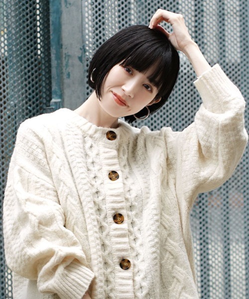 MIMIMEMETE(ミミメメット)の「ケーブル編み ニットカーディガン(カーディガン/ボレロ・レディース・レッド/ライトブルー/パープル/オフホワイト・フリー)」の14枚目の写真