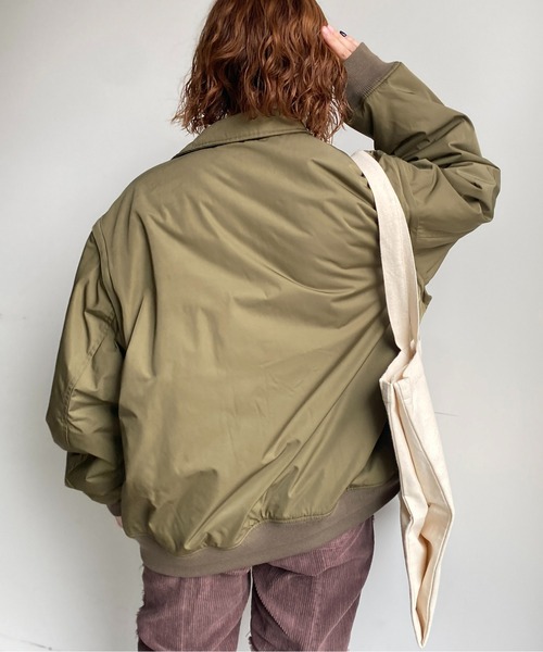 CPCM（シーピーシーエム）の「袖脱着CWUジャケット（MA-1・メンズ・ブラック/カーキ/アイボリー・MEDIUM/LARGE）」の18枚目の写真
