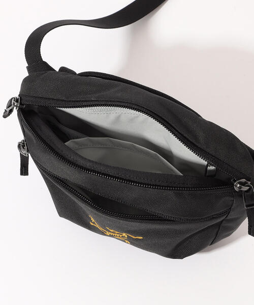 TOMORROWLAND （トゥモローランド）の「ARC'TERYX MANTIS 1 ウエストバッグ（ボディバッグ/ウエストポーチ・メンズ・イエロー系その他2/ブラック/ピンク系その他/グレー系その他2・FREE）」の11枚目の写真