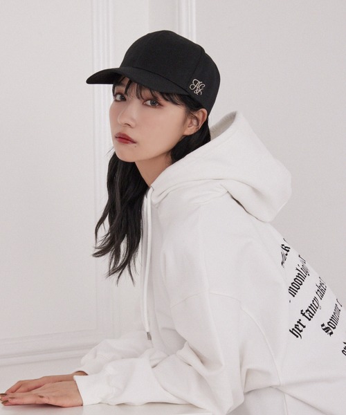 ANDGEEBEE(アンジービー)の「ロゴスタッズキャップ(キャップ・レディース・ブラック・FREE)」の1枚目の写真