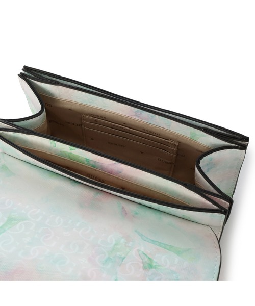 Guess（ゲス）の「ALEXIE Crossbody Flap（ショルダーバッグ・レディース・その他・ONE SIZE）」の12枚目の写真