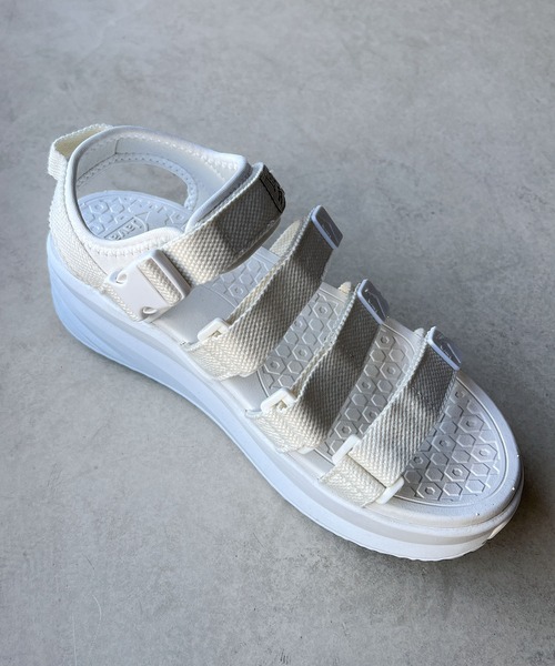 Java（ジャバ）の「《JaVa ジャバコラボ》ラフにお洒落見え。RETROハイソールサンダル（サンダル・レディース・ブラック×ホワイト/ホワイト/ブラック・22.5cm/23.5cm/24.5cm/25.5cm）」の22枚目の写真