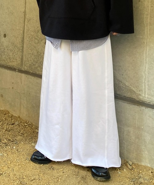 Couleur Meler（クルールメリー）の「Couleur Meler オクユウカ　ワイドスウェットパンツ（その他パンツ・レディース・グレー系その他/ホワイト・FREE）」の3枚目の写真