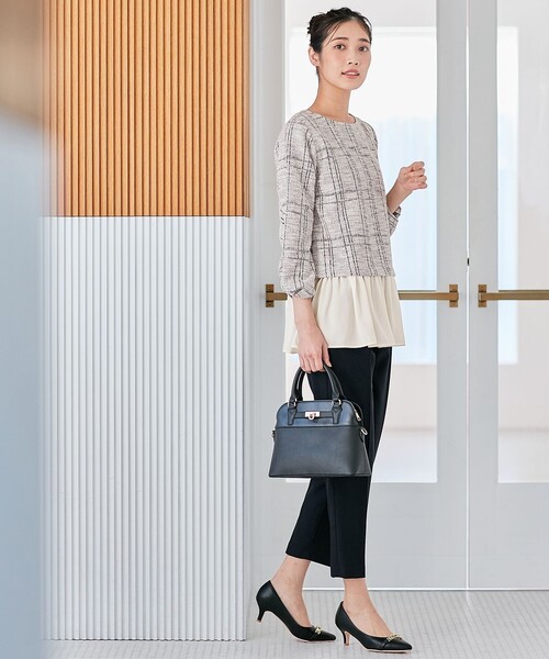 ANY SIS（エニィスィス）の「【洗える】褒めらレディ テーパード パンツ（その他パンツ・レディース・アイボリー系/ネイビー系/ブラック系3/スカイブルー系/ライトイエロー系/ピンク系/ブラック系・1/2/3）」の11枚目の写真