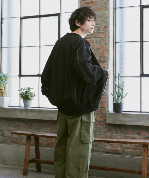 Alpinus(アルピナス)の「Loose Silhouette Stitch MA-1 Blouson / ルーズシルエット ステッチMA-1ブルゾン(MA-1・メンズ・アイボリー/ブラック・SMALL/MEDIUM)」の18枚目の写真