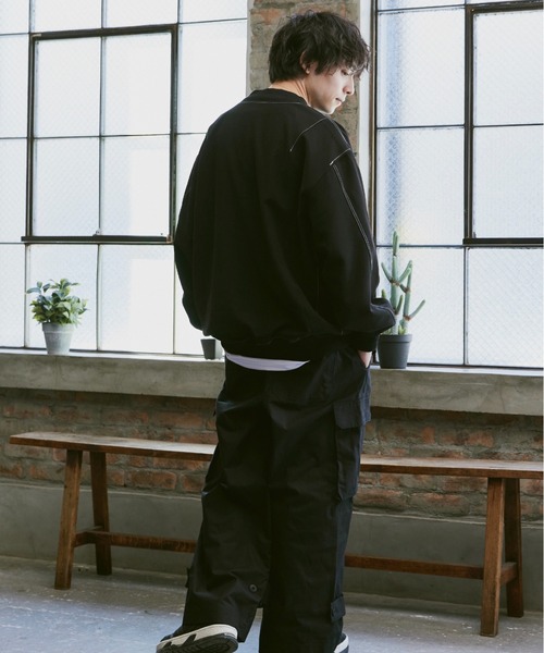 Alpinus(アルピナス)の「Loose Silhouette Stitch MA-1 Blouson / ルーズシルエット ステッチMA-1ブルゾン(MA-1・メンズ・アイボリー/ブラック・SMALL/MEDIUM)」の21枚目の写真