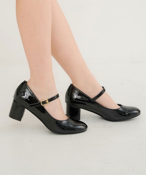 Newlyme（ニューリーミー）の「5cmヒール楽ちんストラップパンプス（パンプス・レディース・ブラック/クリアブラック/ブラウン/ホワイト・23.5cm/24cm/24.5cm/22.5cm/23cm/25cm/25.5cm）」の3枚目の写真