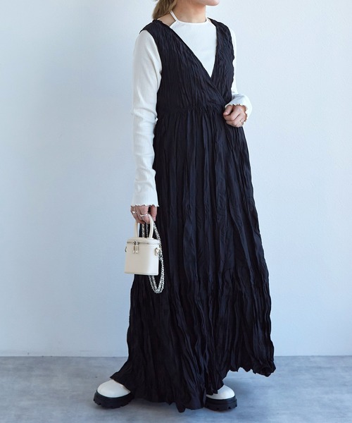 w closet（ダブルクローゼット）の「【2WAY】スクエアスモールショルダーバッグ（ショルダーバッグ・レディース・ブラック/オフホワイト/イエロー・FREE）」の4枚目の写真