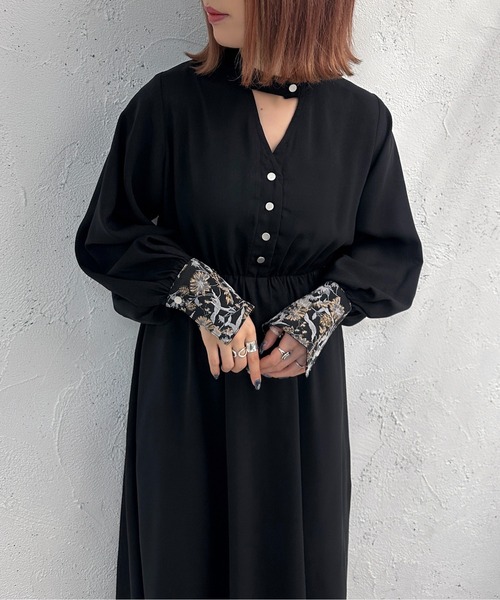 apres jour mignon(アプレジュールミニョン)の「袖ジャガードカッティングワンピース【ZOZOTOWN限定アイテム】(ワンピース・レディース・グレー/ブラック・X-LARGE/MEDIUM/SMALL)」の7枚目の写真