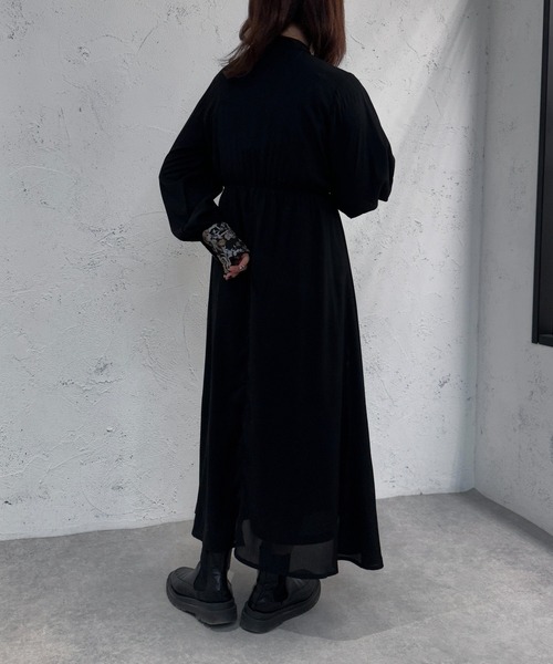 apres jour mignon(アプレジュールミニョン)の「袖ジャガードカッティングワンピース【ZOZOTOWN限定アイテム】(ワンピース・レディース・グレー/ブラック・X-LARGE/MEDIUM/SMALL)」の13枚目の写真