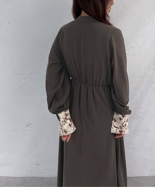 apres jour mignon(アプレジュールミニョン)の「袖ジャガードカッティングワンピース【ZOZOTOWN限定アイテム】(ワンピース・レディース・グレー/ブラック・X-LARGE/MEDIUM/SMALL)」の19枚目の写真