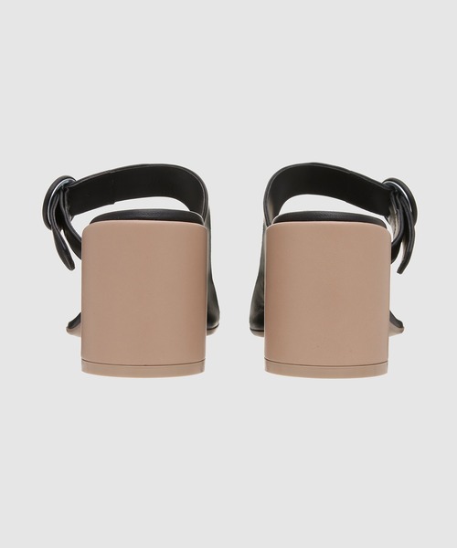 MM6 Maison Margiela(エムエムシックス メゾン マルジェラ)の「SANDAL(サンダル・レディース・ブラック/レッド・36/37/38)」の7枚目の写真