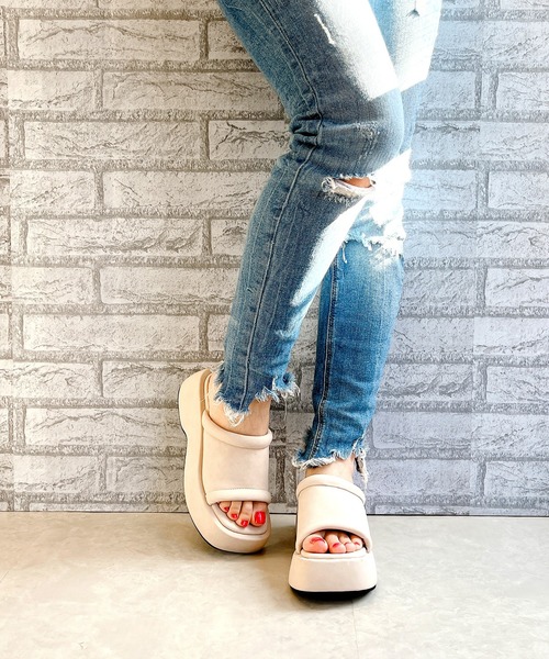 Noubel Voug Relax（ヌーベルヴォーグリラックス）の「厚底ウェッジソールミュール（サンダル・レディース・ベージュ/ブラック/アイボリー・S/M/L/LL/3L）」の7枚目の写真