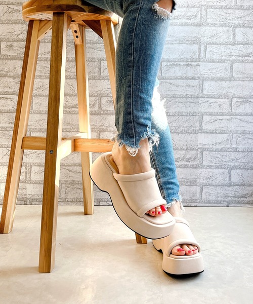 Noubel Voug Relax（ヌーベルヴォーグリラックス）の「厚底ウェッジソールミュール（サンダル・レディース・ベージュ/ブラック/アイボリー・S/M/L/LL/3L）」の16枚目の写真