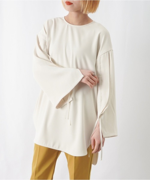 LUCA/LADY LUCK LUCA（ルカ/レディラックルカ）の「LC/LLL 袖フリルクルーネックブラウス / ドロストリボンブラウス（シャツ/ブラウス・レディース・ネイビー/アイボリー・FREE）」の17枚目の写真