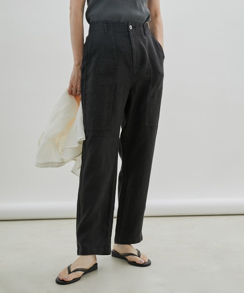 SALON adam et rope'（サロン アダム エ ロペ）の「【セットアップ対応・手洗い可能】麻ツイルベイカーパンツ（その他パンツ・レディース・ブラック/カーキ/ピンク・M/S）」の2枚目の写真