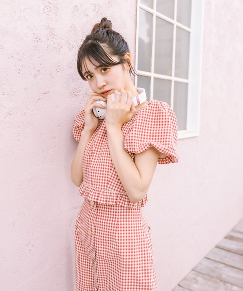 OLIVE des OLIVE（オリーブデオリーブ）の「little orun バルーン袖ブラウス（シャツ/ブラウス・レディース・レッド/サックスブルー/アイボリー・FREE）」の3枚目の写真