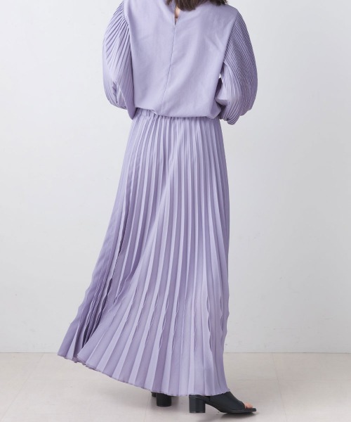 terrace（テラス）の「デントヘムプリーツスカート（スカート・レディース・ライトカーキ/ラベンダー/アイボリー/ブラック・MEDIUM）」の14枚目の写真