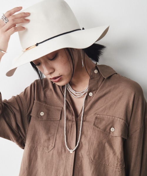 CHIC STYLE(シックスタイル)の「<大きいサイズ>スモーキーシルバーロングネックレス(長め設計) シックスタイル(ネックレス・レディース・シルバー系・FREE)」の19枚目の写真