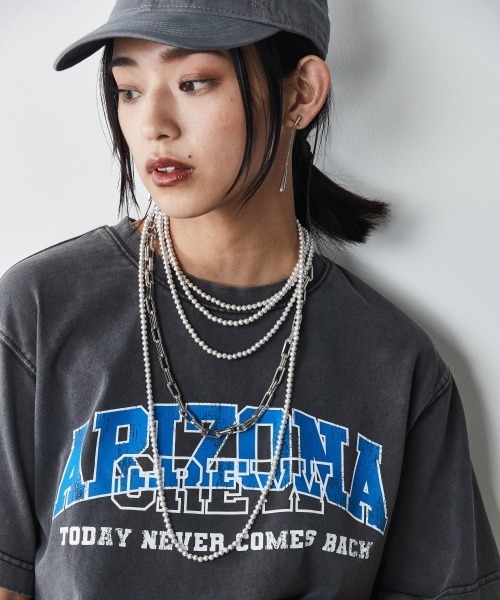 CHIC STYLE(シックスタイル)の「<大きいサイズ>スモーキーシルバーロングネックレス(長め設計) シックスタイル(ネックレス・レディース・シルバー系・FREE)」の11枚目の写真